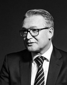 Johan Linberg - Head of Regional Coverage, Nordics